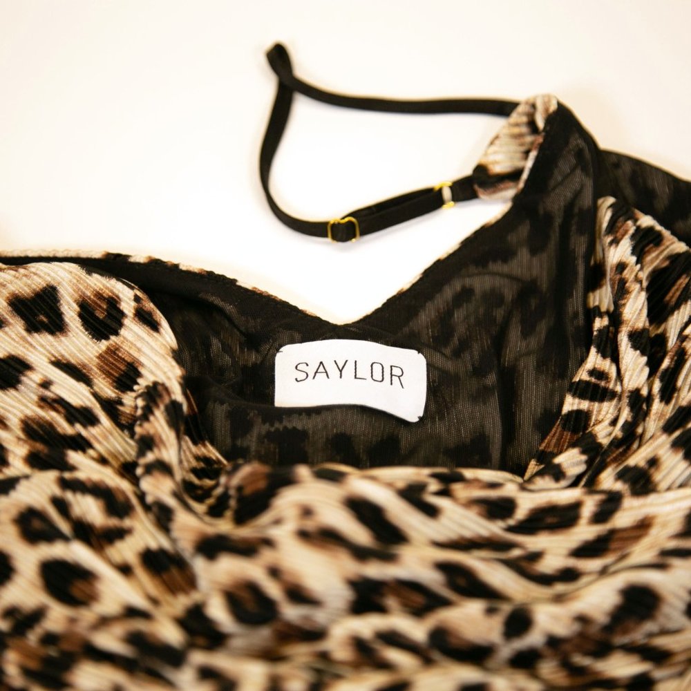 Saylor 'Addilyn' Faux-Wrap Dress - Picture 4 of 4